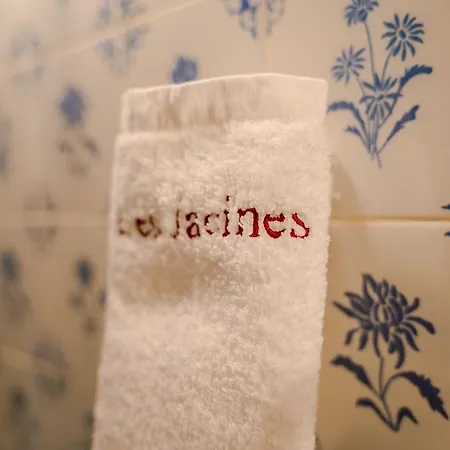 Les Jacines * Succieu